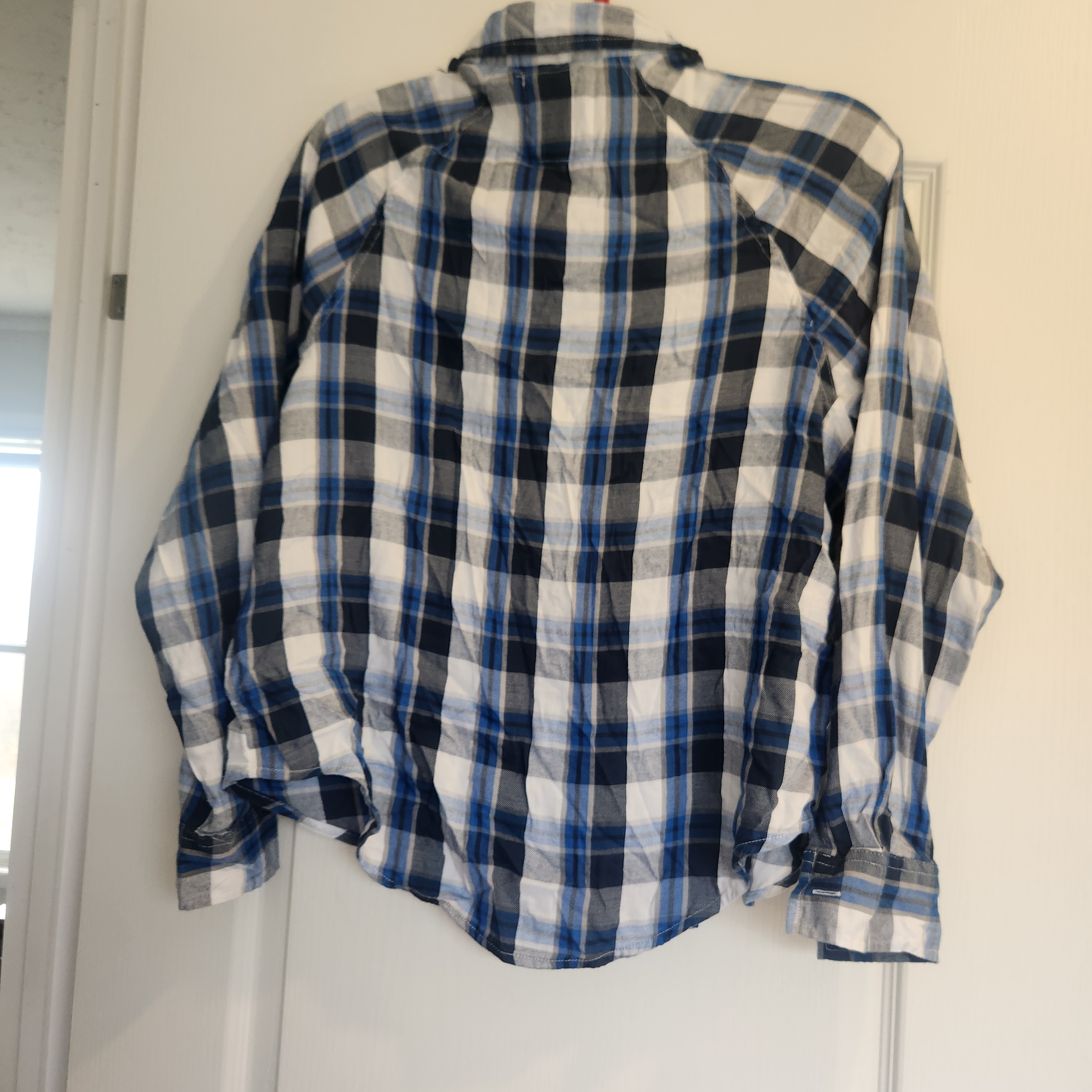 Kohl's So Men's Blue And White Plaid Button-Down Shirt S Bnwt — image 4 of 4